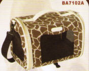 Foldable Giraffe Print Linen Pet Carrier